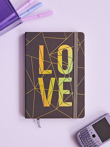 Σημειωματάριο με μεταλλιζέ λεπτομέρειες A5 EQ1019.A012+