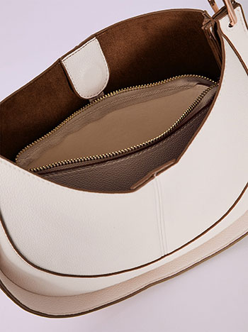 Τσάντα δερματίνης με διακοσμητικές ραφές SQ1019.A231+1 φωτογραφία