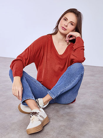 Πουλόβερ με ανοίγματα στο πλάι SQ1042.4324+3