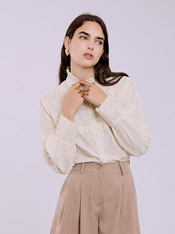 Πουκάμισο με κέντημα και βολάν SQ1376.3103+2