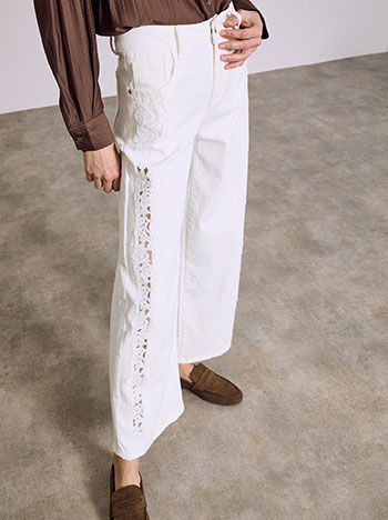 Τζιν wide leg με δαντέλα στο πλάι SQ1795.1010+2