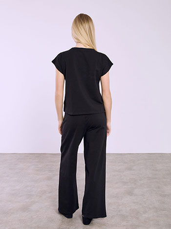 Σετ με T-shirt και παντελόνι SQ1801.0907+1