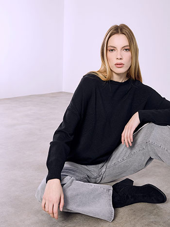 Πουλόβερ με ανάγλυφες καρδιές SQ7572.4611+1