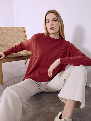 Πουλόβερ με ανάγλυφες καρδιές SQ7572.4611+5