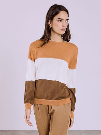 Μπλούζα με ανάγλυφες λεπτομέρειες SQ7583.4278+2