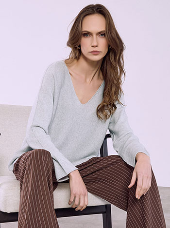 Πουλόβερ με V λαιμόκοψη SQ7587.4930+13