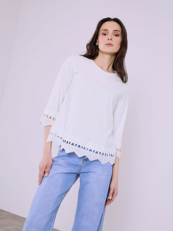 Μπλούζα με κέντημα στο τελείωμα SQ7616.4920+2