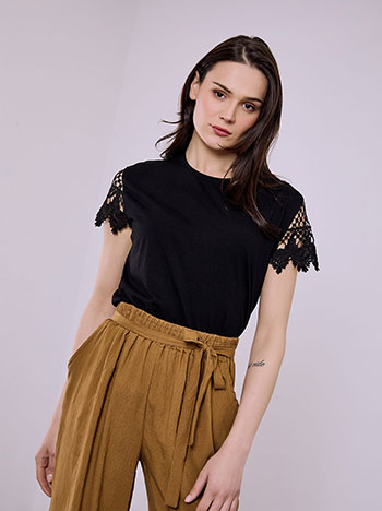 Μπλούζα με μανίκι απο δαντέλα SQ7616.4930+1