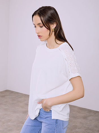 Μπλούζα με κεντητές διάτρητες λεπτομέρειες SQ7616.4975+