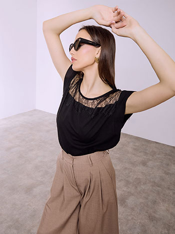 Μπλούζα με δαντέλα SQ7616.4977+2