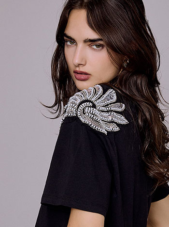 T-shirt με παγιέτες και πέρλες SQ7642.4067+2