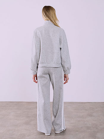 Σετ φόρμας με ρίγες SQ7880.0593+1 φωτογραφία