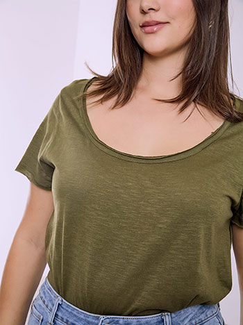 Celestino T-Shirt με Καμπύλη Στο Τελείωμα Sq9489 4163+4 Μπλούζες T-Shirts Γυναικεία Ρούχα Μόδα