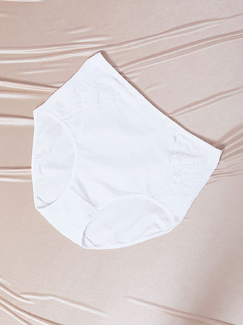 Σλιπ με λεπτομέρειες δαντέλας SQ9833.A120+1