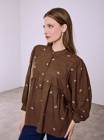 Μπλούζα με κεντητά φιογκάκια SQ9844.4083+2