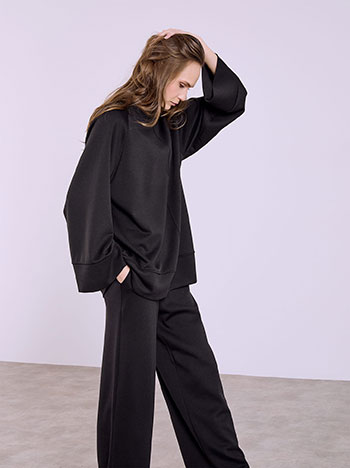 Σετ φόρμας σε άνετη γραμμή SQ9864.0937+1