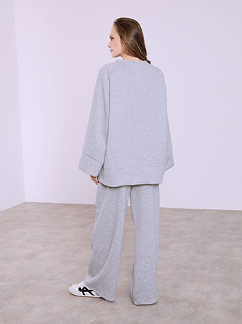 Σετ φόρμας σε άνετη γραμμή SQ9864.0937+2 φωτογραφία