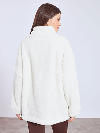 Μπλούζα χνουδωτή με τσέπες WT1019.4608+1 φωτογραφία