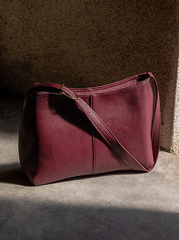 Τσάντα ώμου δερματίνης με αγκράφα WT1019.A217+4