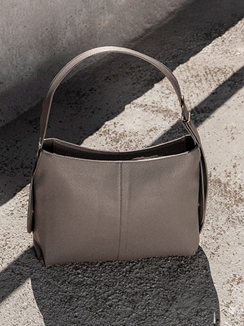 Τσάντα ώμου δερματίνης με αγκράφα WT1019.A217+1