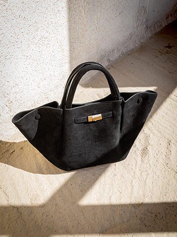 Τσάντα χειρός με σουέντ όψη και αγκράφα WT1019.A820+2