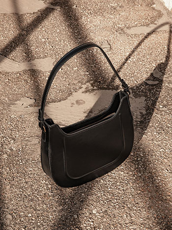 Τσάντα δερματίνης με ανάγλυφη λεπτομέρεια WT1019.A927+1