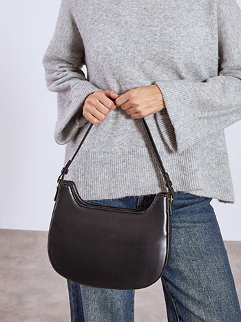 Τσάντα δερματίνης με ανάγλυφη λεπτομέρεια WT1019.A927+1 φωτογραφία