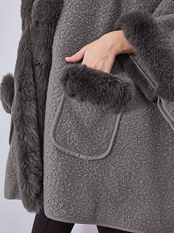 Παλτό μπουκλέ με λεπτομέρειες γούνας WT1430.7887+2 φωτογραφία