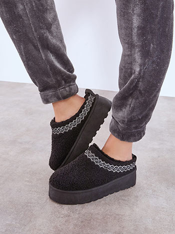 Παπούτσια μπουκλέ με κέντημα WT219.A909+1