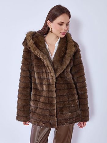 Γούνα με κουκούλα WT673.6101+1