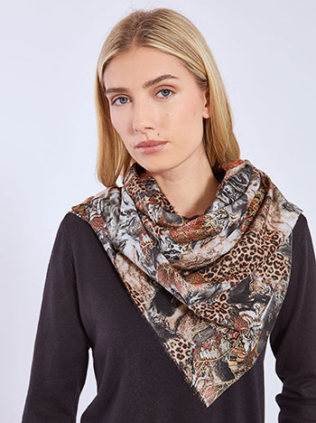 Εσάρπα εμπριμέ με μεταλλιζέ λεπτομέρειες WT673.A184+3