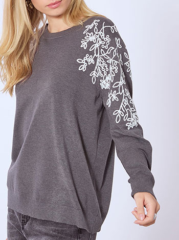 Πουλόβερ με κέντημα στους ώμους WT7572.4612+6