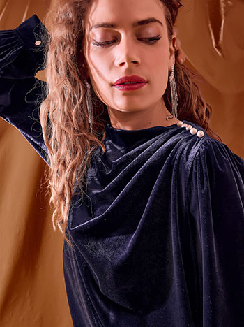 Μπλούζα βελούδινη με σούρες στον ώμο WT7585.4519+3