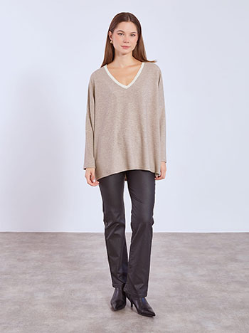 Μπλούζα ασύμμετρη με μεταλλιζέ λαιμόκοψη WT7639.4713+3 φωτογραφία