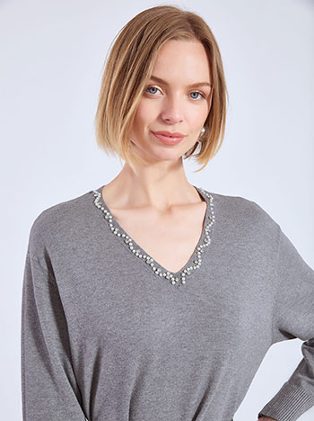 Φόρεμα πλεκτό μίντι με πέρλες WT7642.8627+2 φωτογραφία