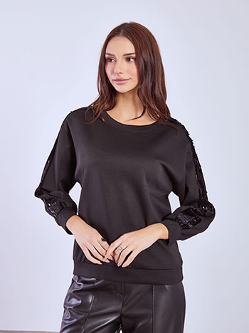 Μπλούζα με ρίγα απο παγιέτες στο πλάι WT7743.4251+1