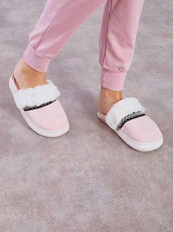 Παντόφλες με σουέντ όψη και γούνα WT9925.A318+4