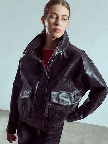 Μπουφάν δερματίνης oversized WU7611.6033+1
