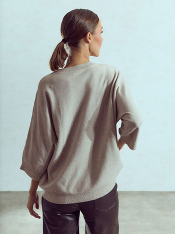 Πουλόβερ σε χαλαρή γραμμή WU7642.4592+4